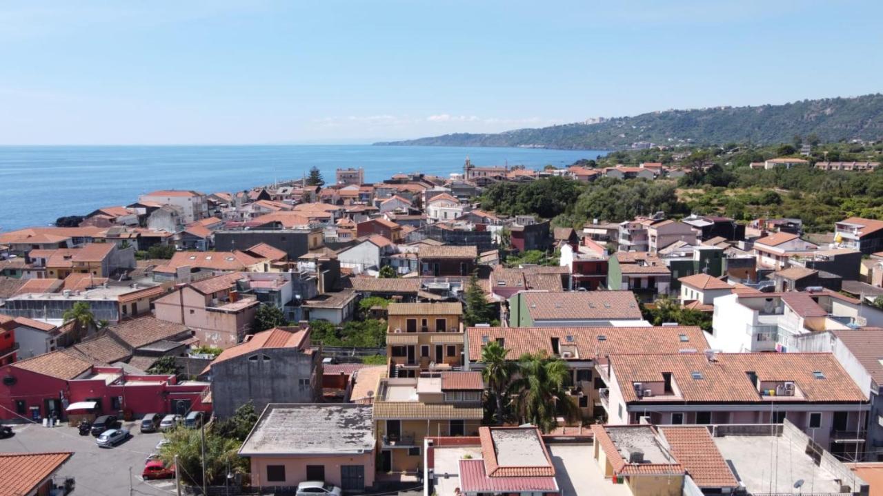 Adriana Casa Vacanze Mare Etna Sicilia Acireale Eksteriør billede