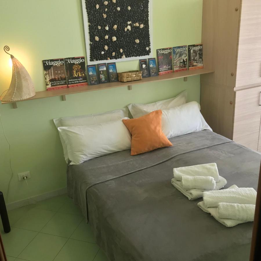 Adriana Casa Vacanze Mare Etna Sicilia Acireale Eksteriør billede