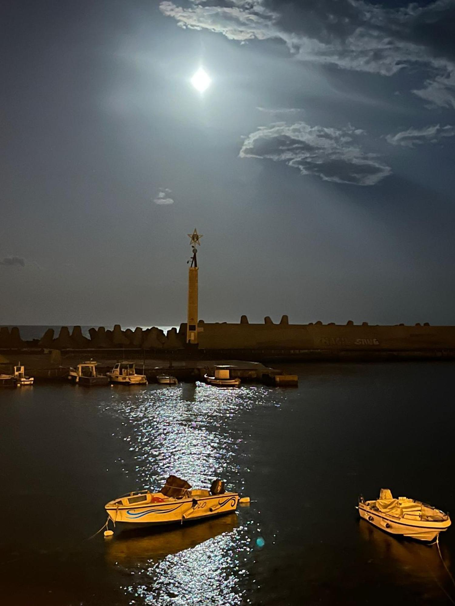 Adriana Casa Vacanze Mare Etna Sicilia Acireale Eksteriør billede