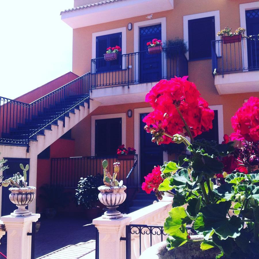 Adriana Casa Vacanze Mare Etna Sicilia Acireale Eksteriør billede